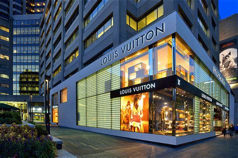 lv store toronto|louis vuitton bloor street west.